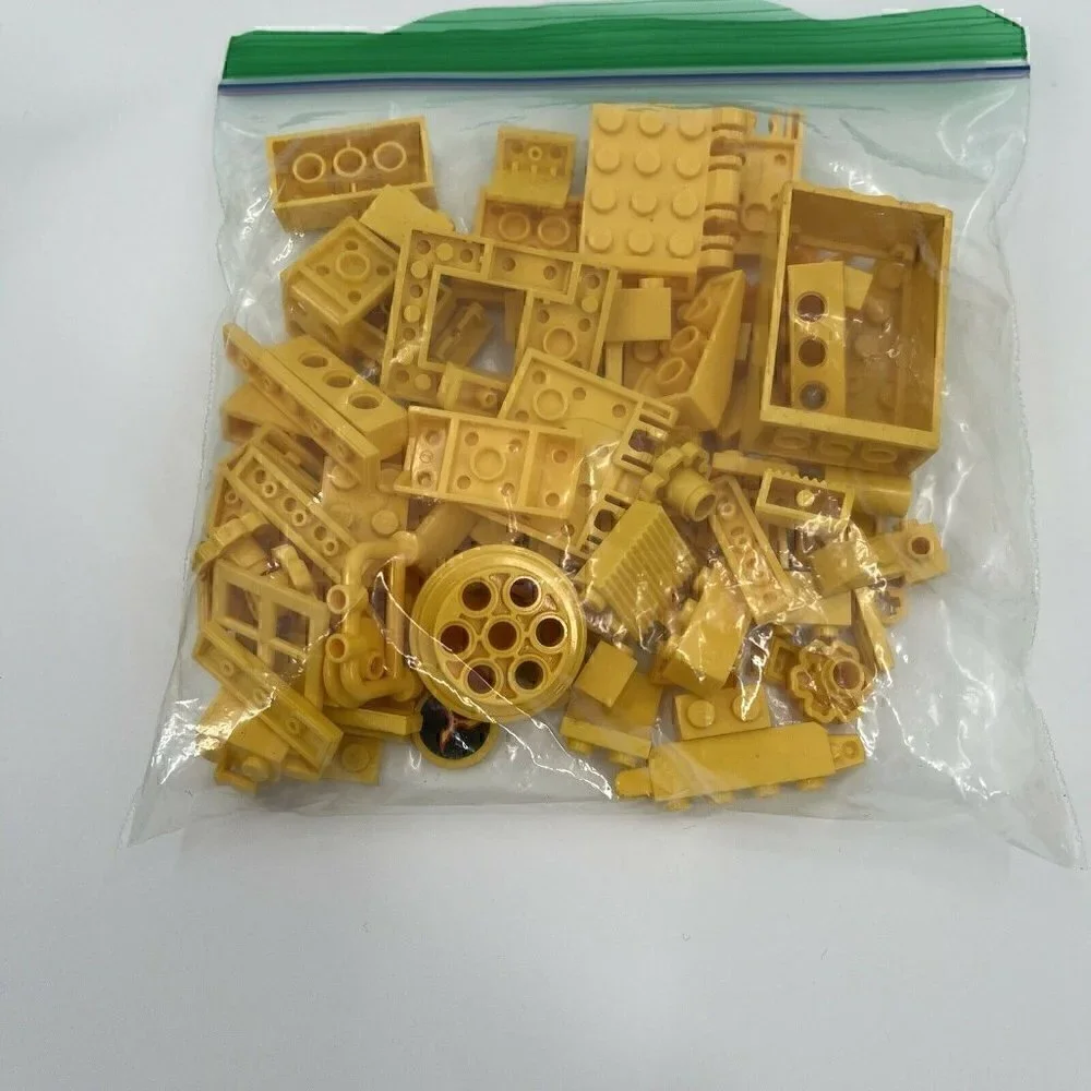 1 Pound Lego Bricks Pieces Parts Random Colors Sorted Red Black Yellow White